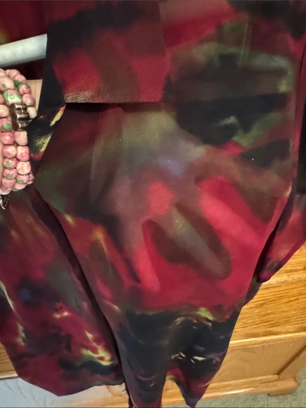 Liz Claiborne Red, Black & Green Abstract Print Skirt Set